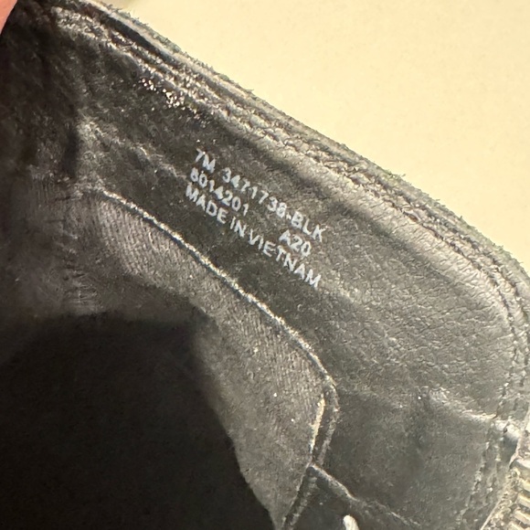 Frye - Judith Zip Bootie - Black Leather - Picture 11 of 13